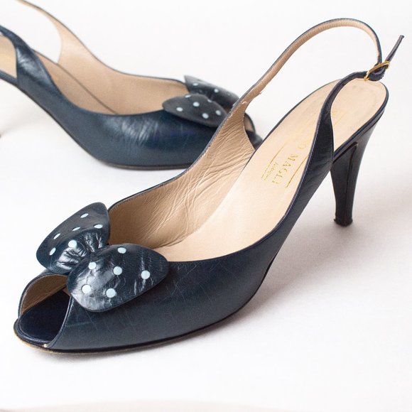 Bruno Magli Vintage Size 10 B Heeled Peep Toe Sandals with Polka Dot Bow - Picture 3 of 14
